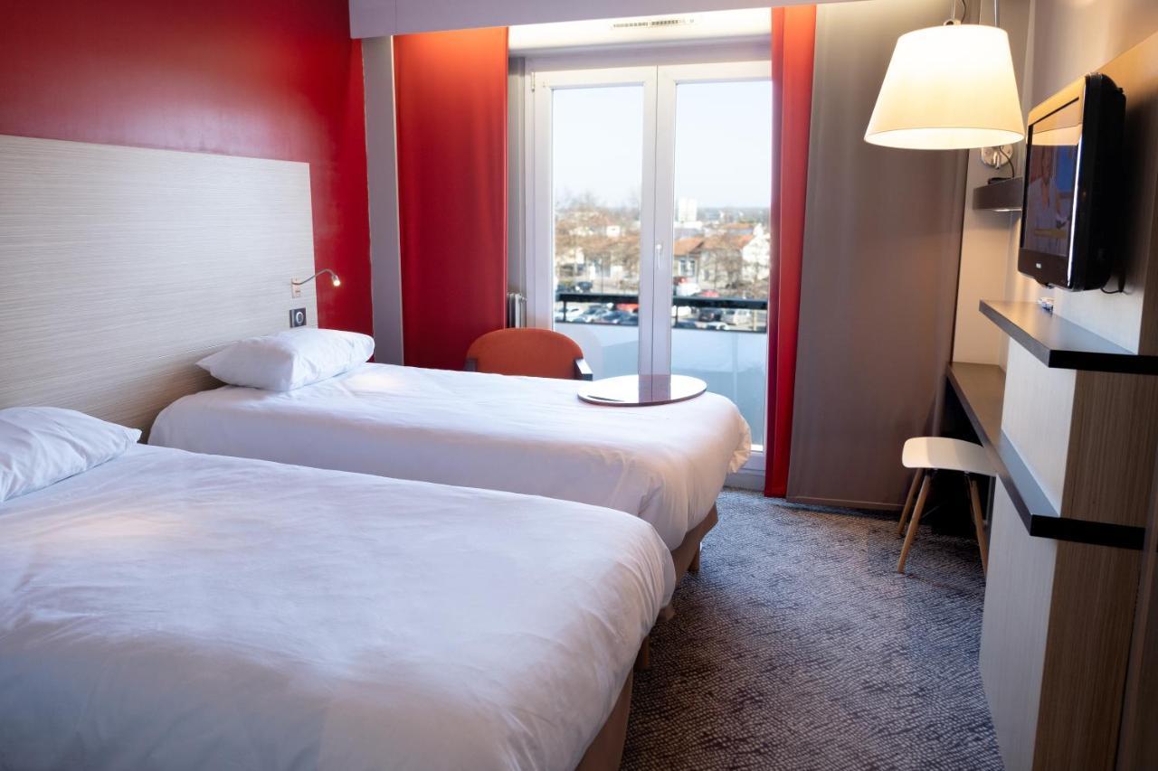 ホテル Ibis Styles Saint Dizier エクステリア 写真