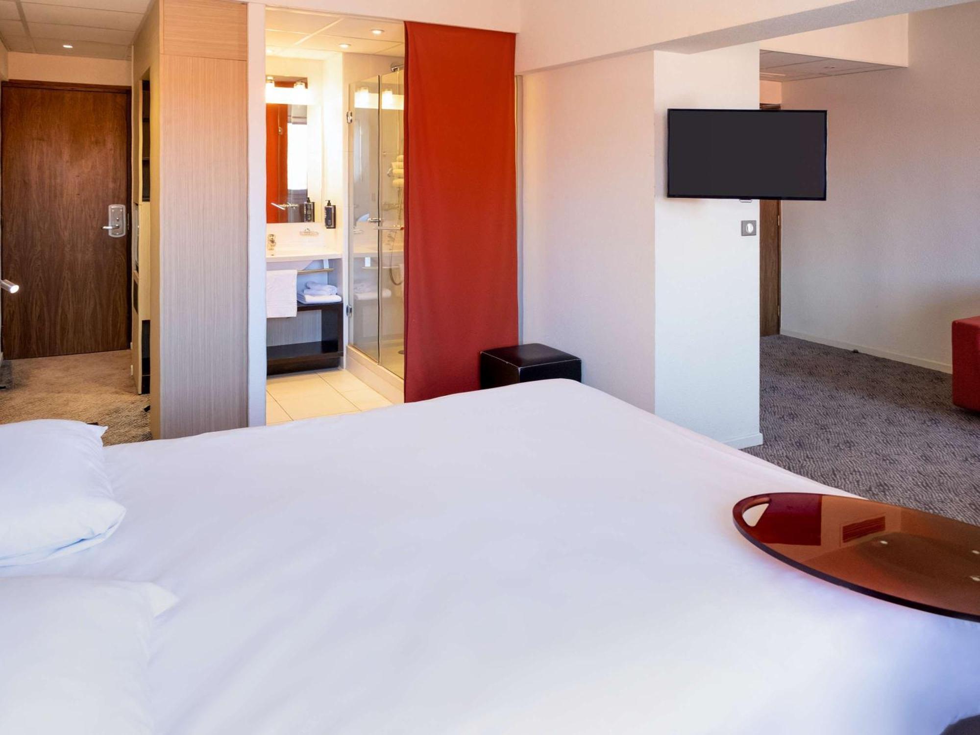 ホテル Ibis Styles Saint Dizier エクステリア 写真
